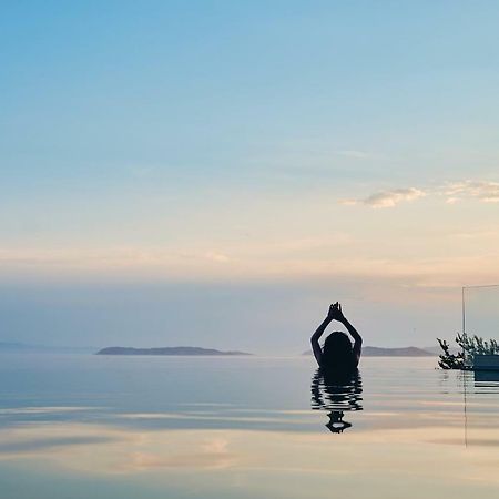Natura Luxury Boutique Hotel Skopelos Loutraki  Dış mekan fotoğraf