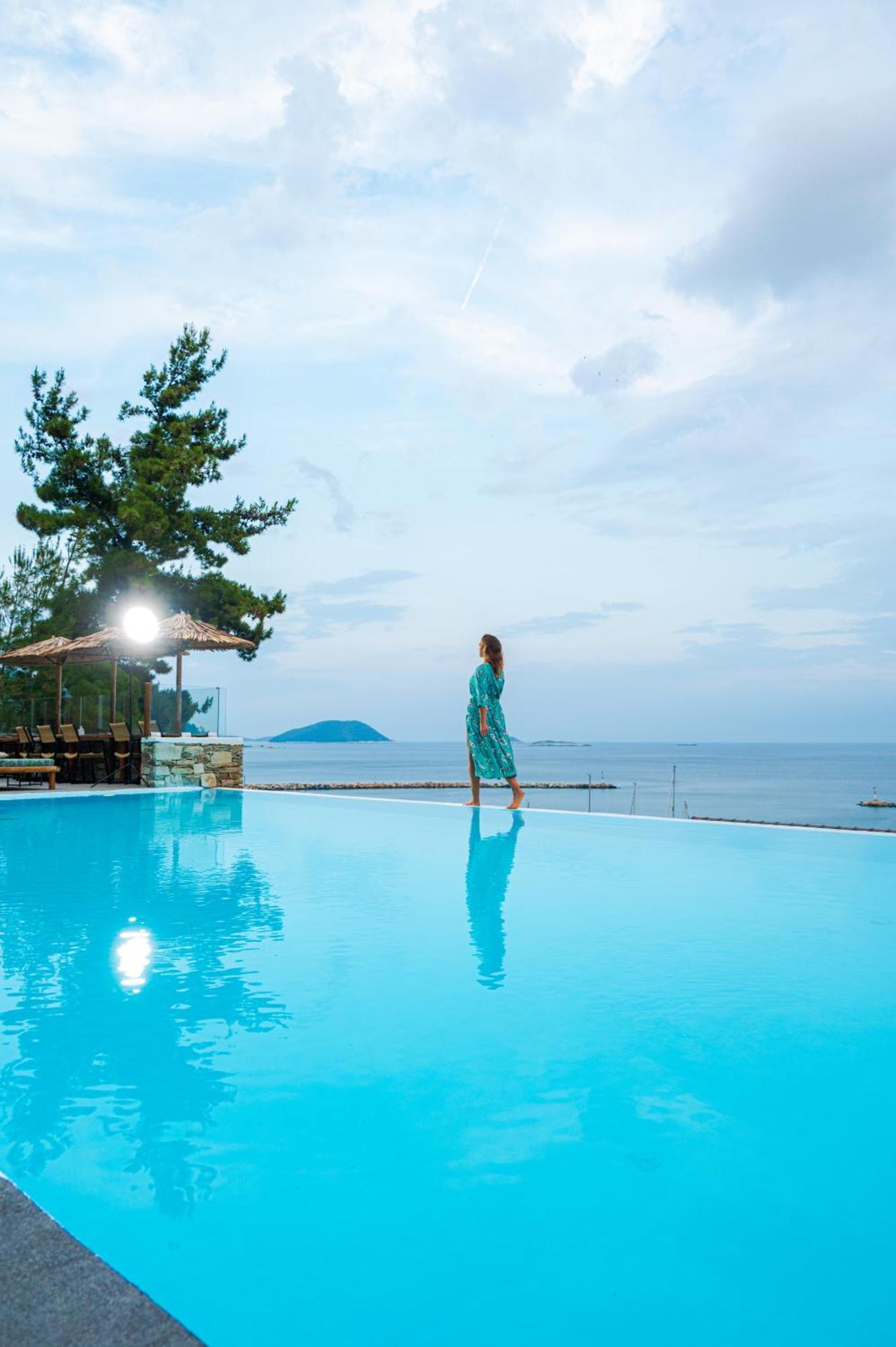 Natura Luxury Boutique Hotel Skopelos Loutraki  Dış mekan fotoğraf