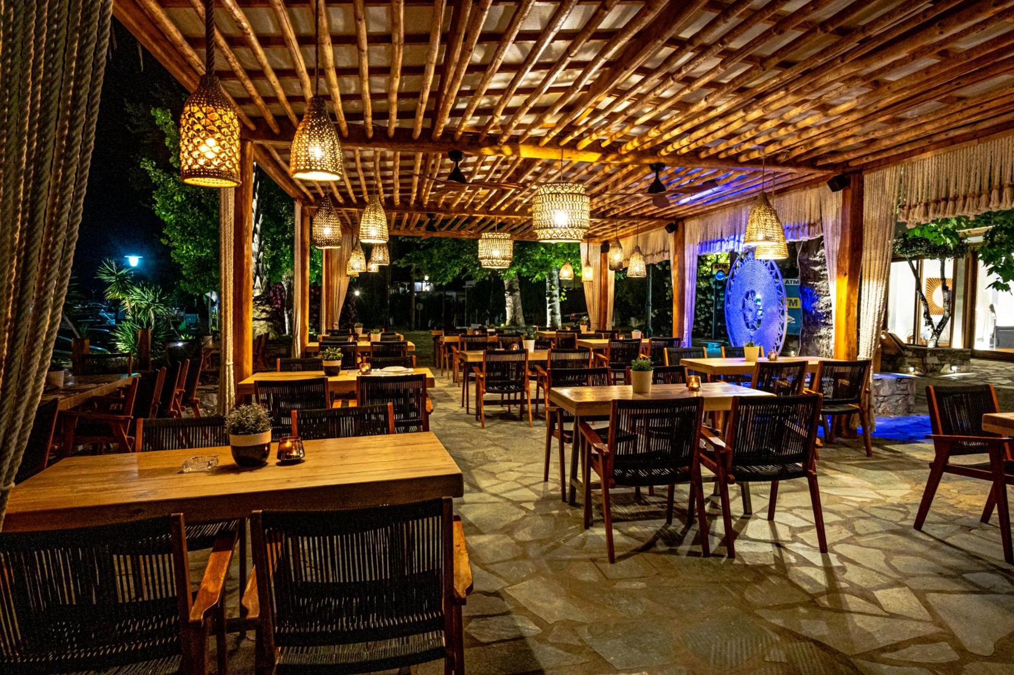 Natura Luxury Boutique Hotel Skopelos Loutraki  Dış mekan fotoğraf