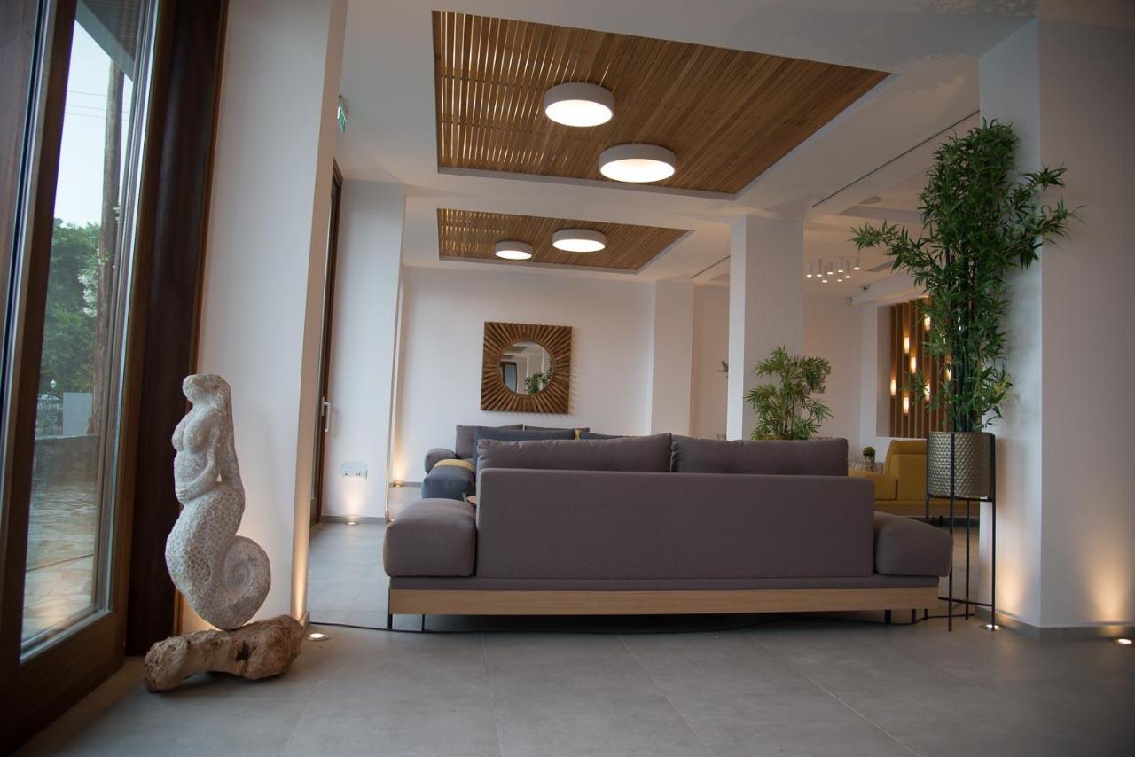 Natura Luxury Boutique Hotel Skopelos Loutraki  Dış mekan fotoğraf