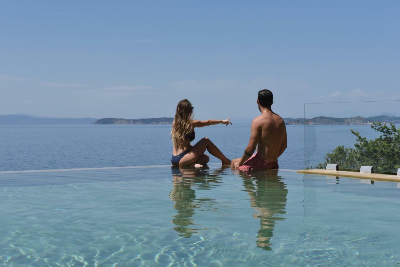 Natura Luxury Boutique Hotel Skopelos Loutraki  Dış mekan fotoğraf