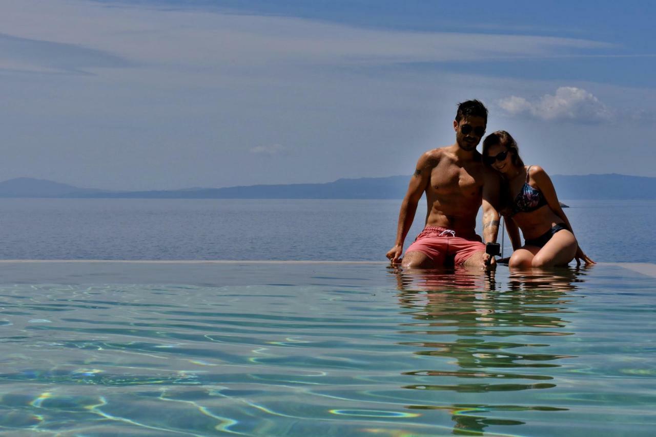 Natura Luxury Boutique Hotel Skopelos Loutraki  Dış mekan fotoğraf