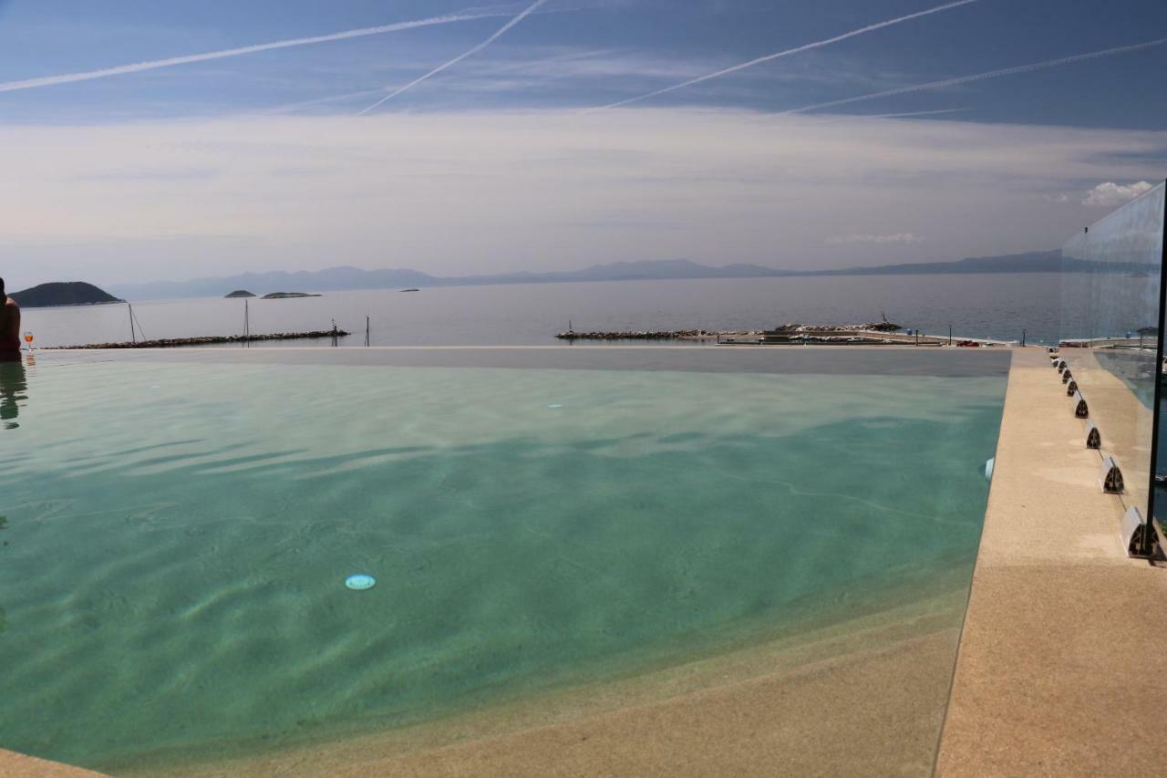 Natura Luxury Boutique Hotel Skopelos Loutraki  Dış mekan fotoğraf